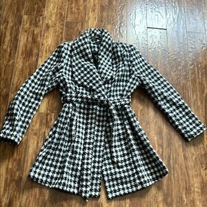 Ispiri Black and White Houndstooth Mid Length Belted Dressy Winter Coat Size XL
